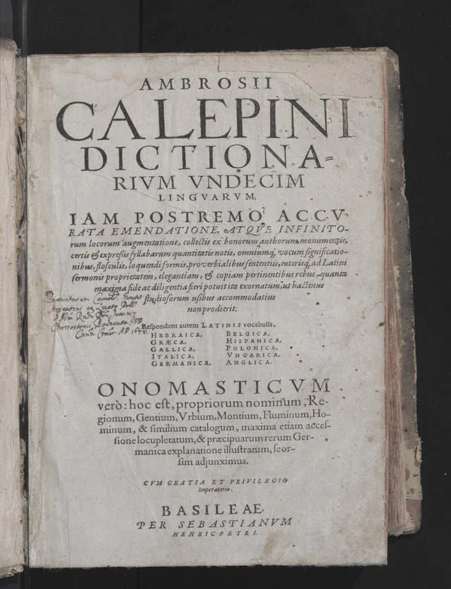 Portada del ejemplar. Dictionarium Undecim Linguarum